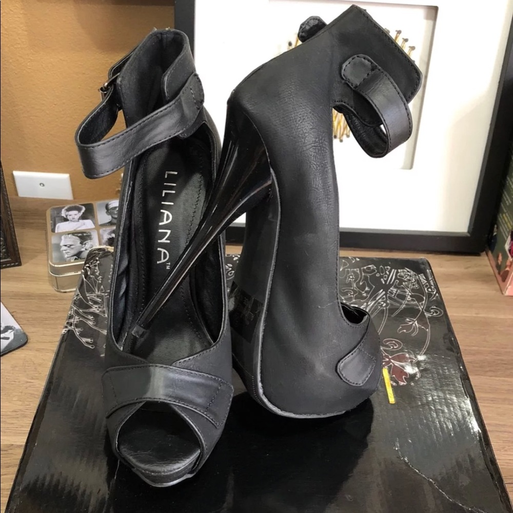 Liliana Black Stilettos